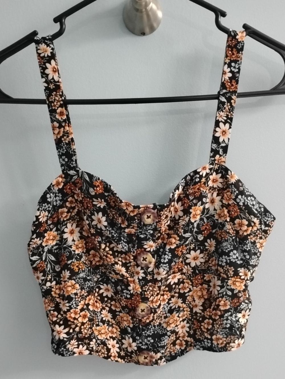 Like New Live To Be Spoiled 🖤 Black Floral Button-Front Crop Top Size Small